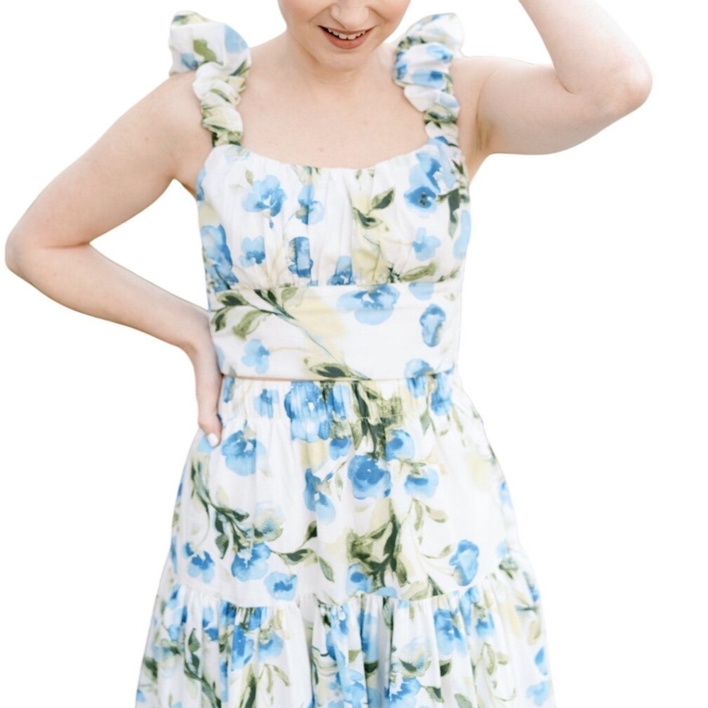 NWT Abercrombie & Fitch Coquette Babydoll Blue Floral Smocked Crop‎ Top Medium